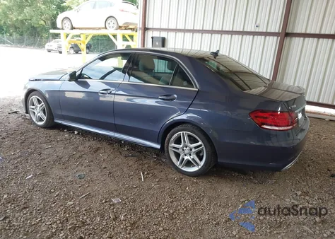 2014 Mercedes-Benz E 350 z USA, uszkodzony, nr VIN WDDHF5KB3EA875612